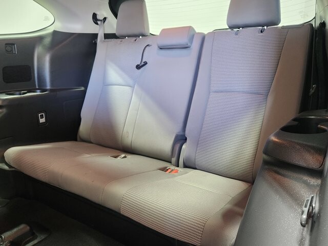 2022 Toyota Highlander in Cinnaminson, NJ 08077 - 18085169 14