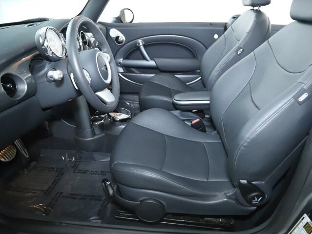 2008 MINI Cooper in Bedford, OH 44146 - 18085170 19