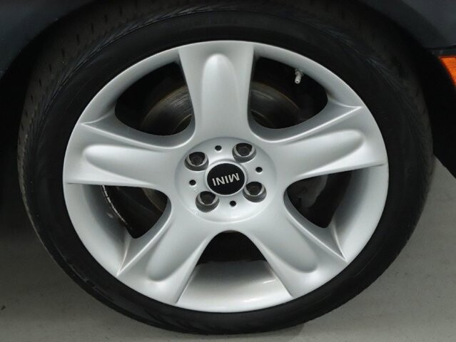 2008 MINI Cooper in Bedford, OH 44146 - 18085170 10