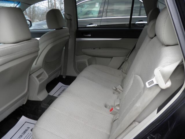 2012 Subaru Outback in Barton, MD 21521 - 18085176 4