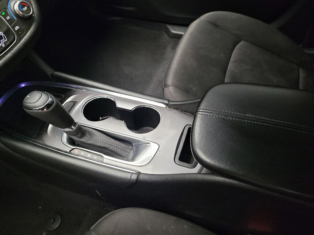 2018 Chevrolet Malibu in Sacramento, CA 95821 - 18085185 26