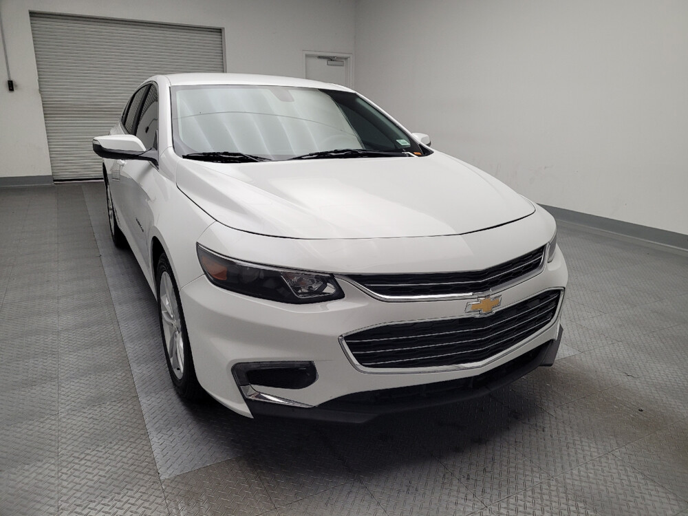 2018 Chevrolet Malibu in Sacramento, CA 95821 - 18085185 14