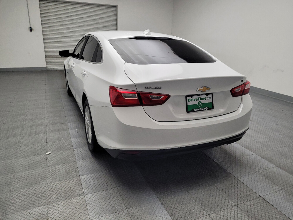 2018 Chevrolet Malibu in Sacramento, CA 95821 - 18085185 6