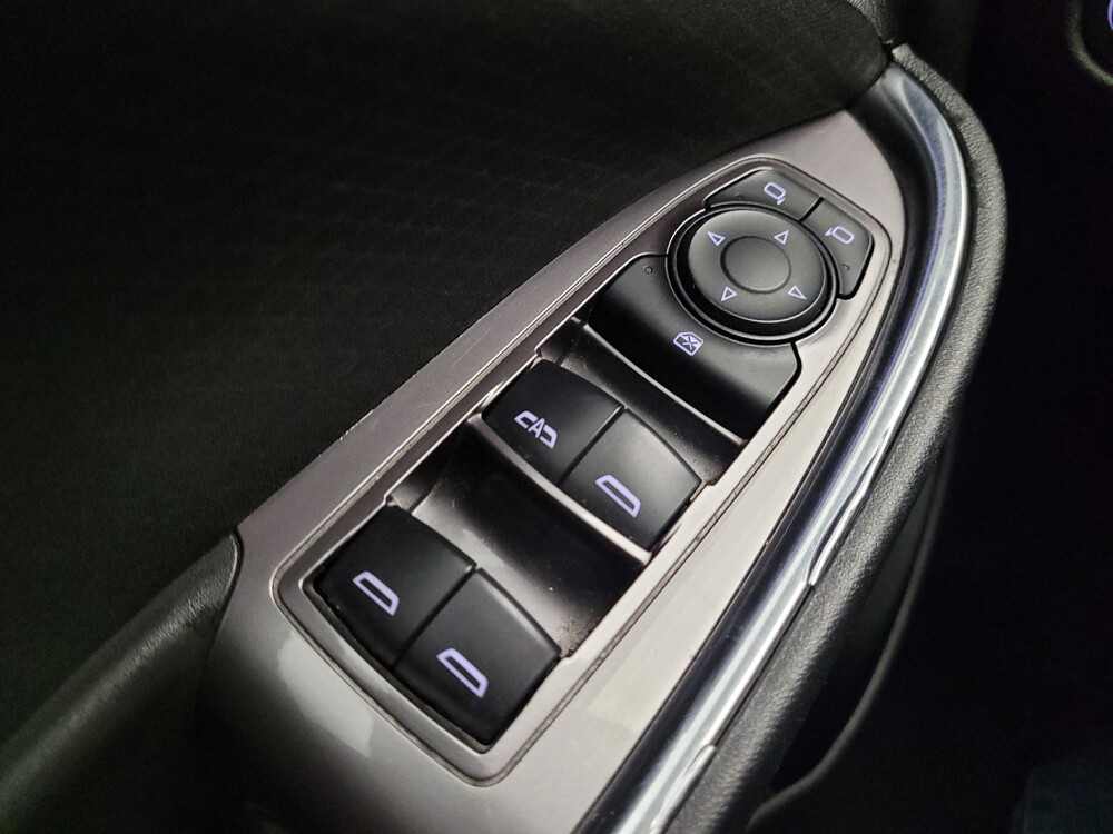 2018 Chevrolet Malibu in Sacramento, CA 95821 - 18085185 27