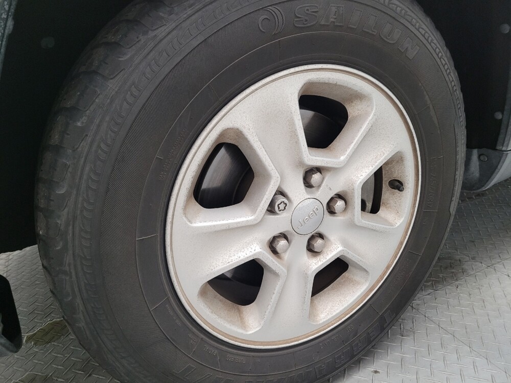 2015 Jeep Grand Cherokee in El Cajon, CA 92020 - 18085186 31