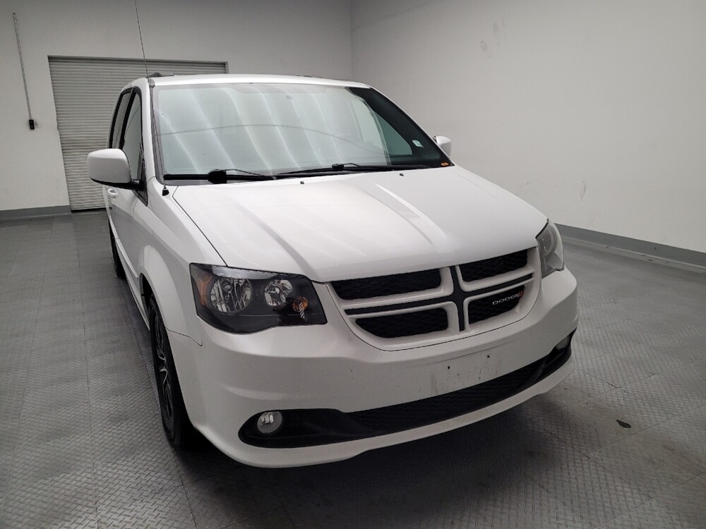 2017 Dodge Grand Caravan in El Cajon, CA 92020 - 18085187 14