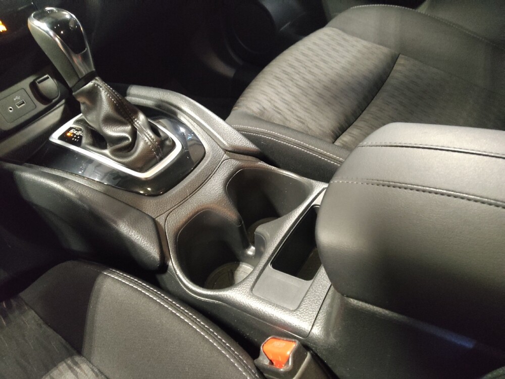 2018 Nissan Rogue in Gainesville, FL 32609 - 18085188 26