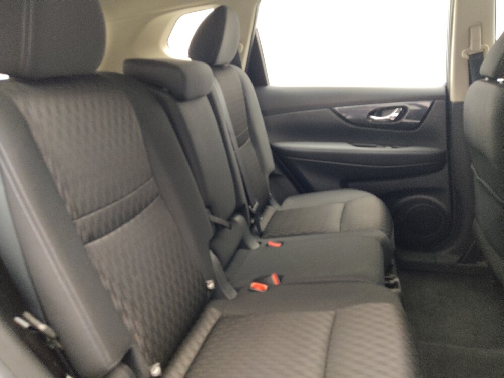 2018 Nissan Rogue in Gainesville, FL 32609 - 18085188 19