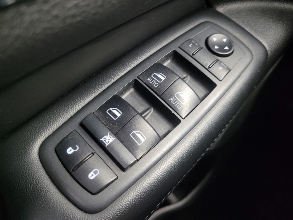 2020 Jeep Grand Cherokee in Indianapolis, IN 46222 - 18085198 27