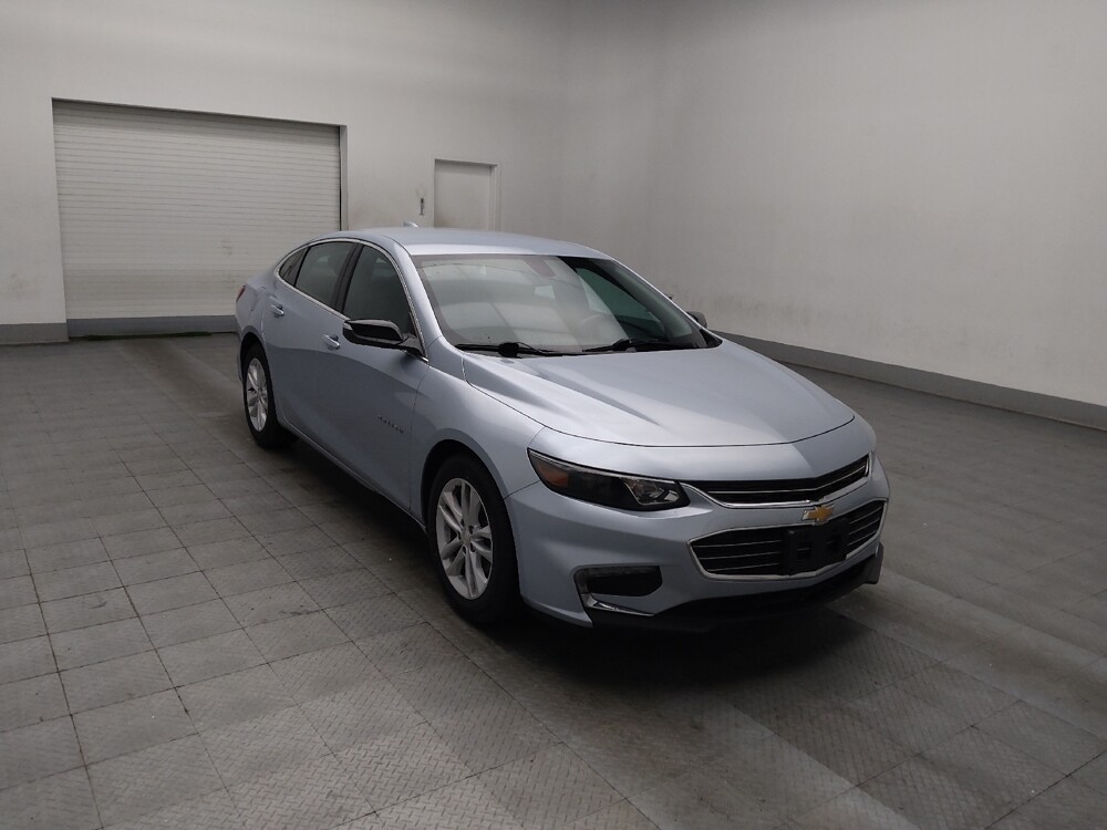 2018 Chevrolet Malibu in Jackson, MS 39211 - 18085203 13