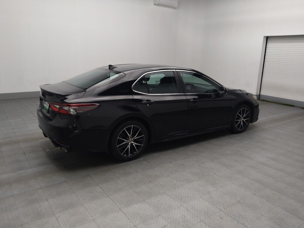2022 Toyota Camry in Jackson, MS 39211 - 18085208 10