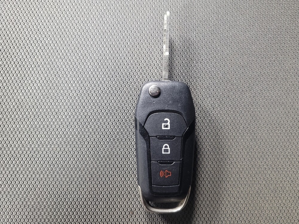 2016 Ford F150 in Jackson, MS 39211 - 18085211 32