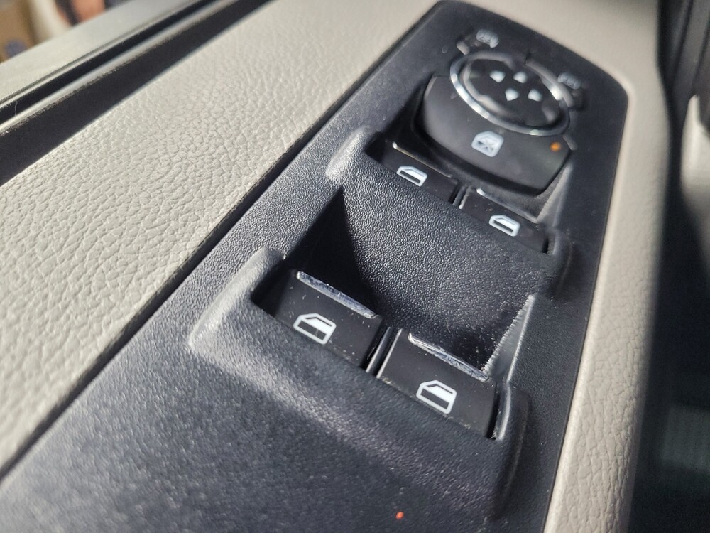 2016 Ford F150 in Jackson, MS 39211 - 18085211 27