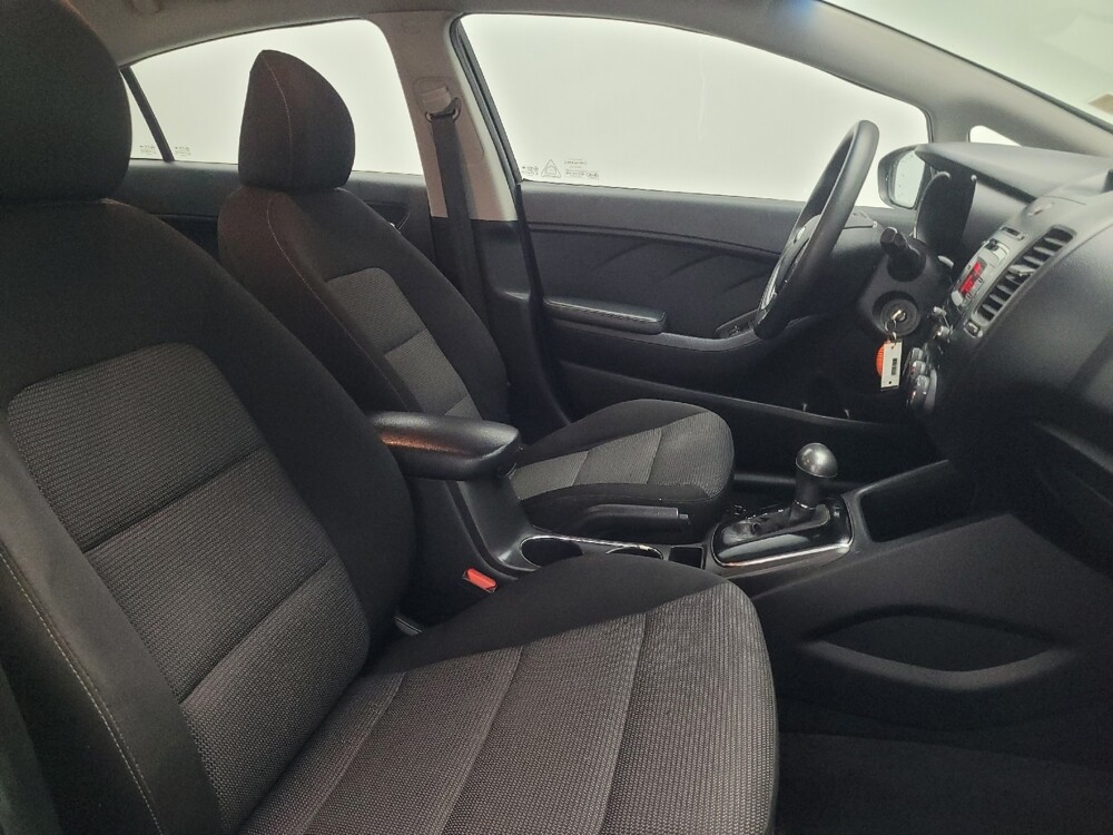 2017 Kia Forte in Jackson, MS 39211 - 18085216 21