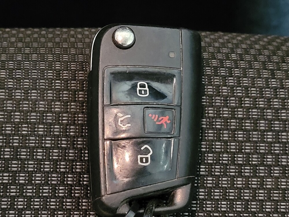 2019 Volkswagen Jetta in Tulsa, OK 74145 - 18085221 32