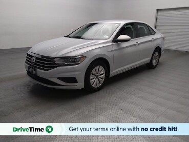2019 Volkswagen Jetta in Tulsa, OK 74145