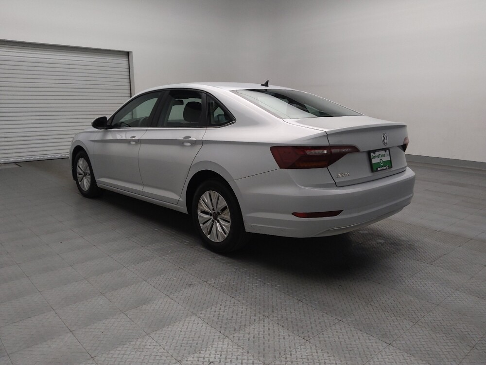 2019 Volkswagen Jetta in Tulsa, OK 74145 - 18085221 5