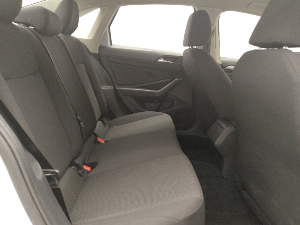 2019 Volkswagen Jetta in Tulsa, OK 74145 - 18085221 19