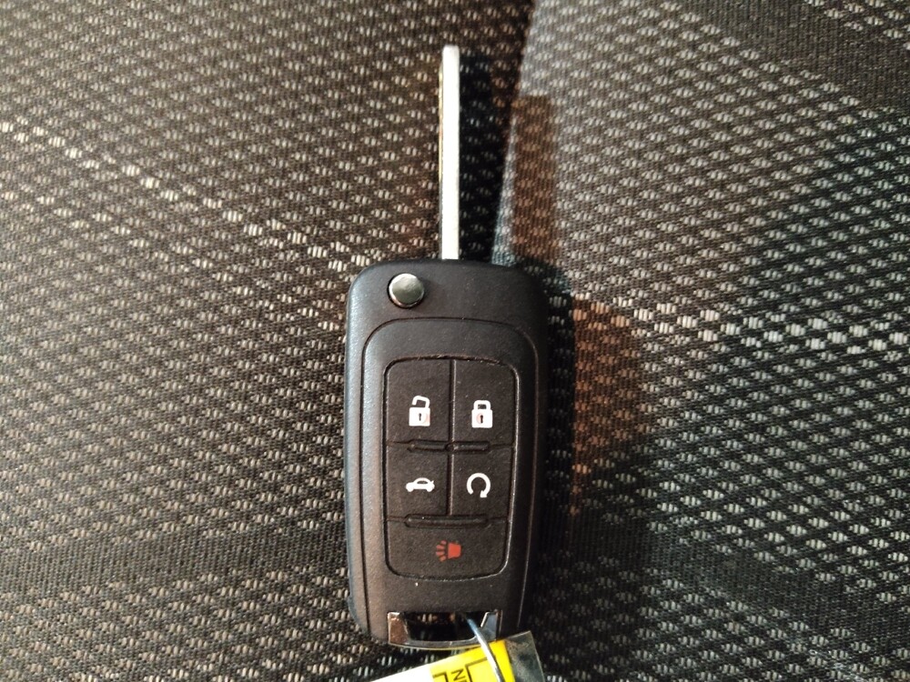 2018 Chevrolet Sonic in Lubbock, TX 79424 - 18085228 32