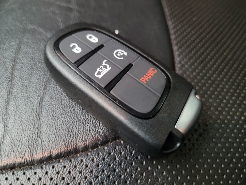 2020 Jeep Cherokee in Albuquerque, NM 87123 - 18085235 32