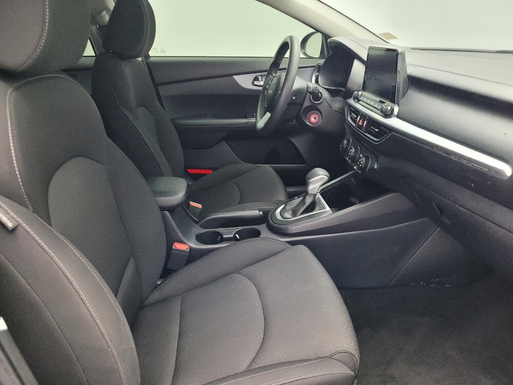 2022 Kia Forte in Charleston, SC 29414 - 18085237 21