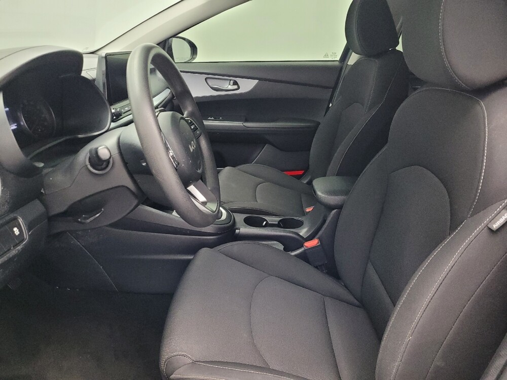 2022 Kia Forte in Charleston, SC 29414 - 18085237 17