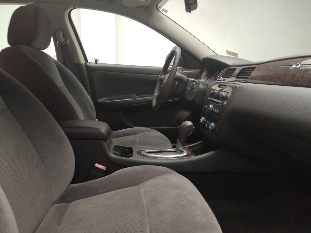 2016 Chevrolet Impala in Madison, TN 37115 - 18085240 21