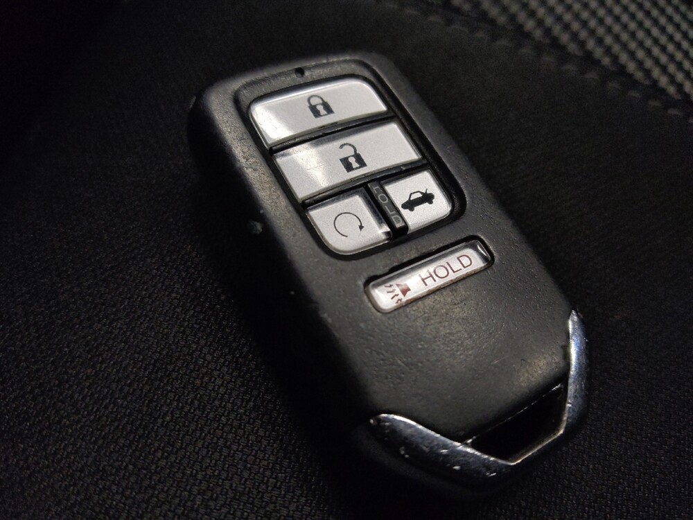 2017 Honda Civic in Mesa, AZ 85210 - 18085245 32