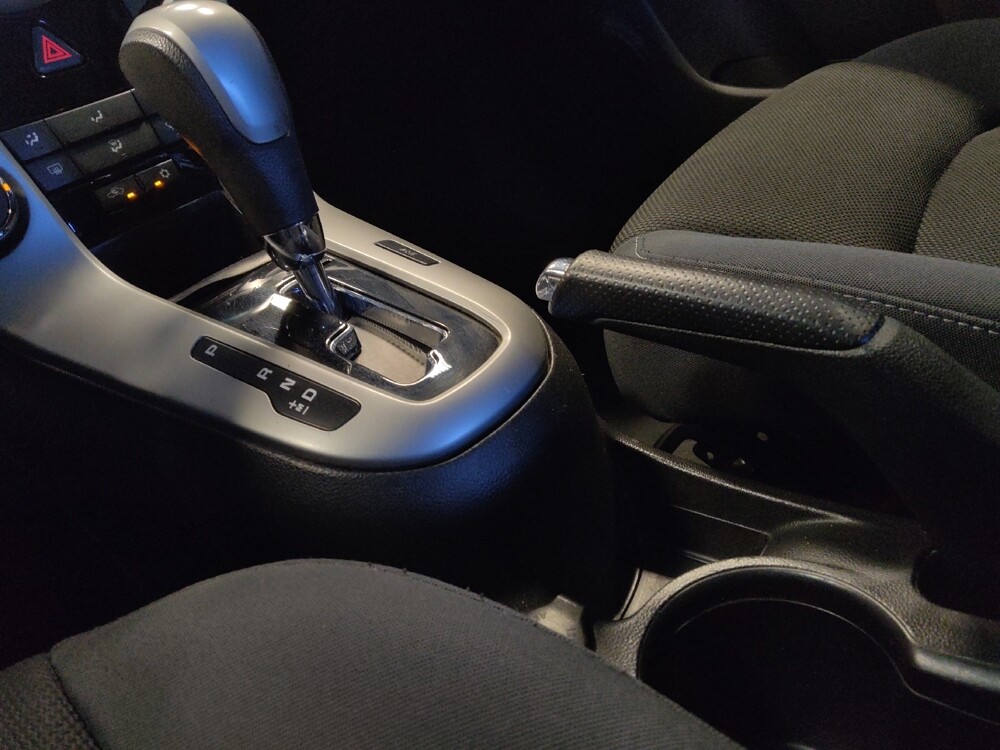 2016 Chevrolet Cruze in Albuquerque, NM 87123 - 18085251 26