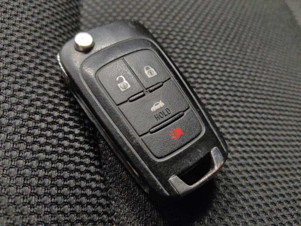 2016 Chevrolet Cruze in Albuquerque, NM 87123 - 18085251 32