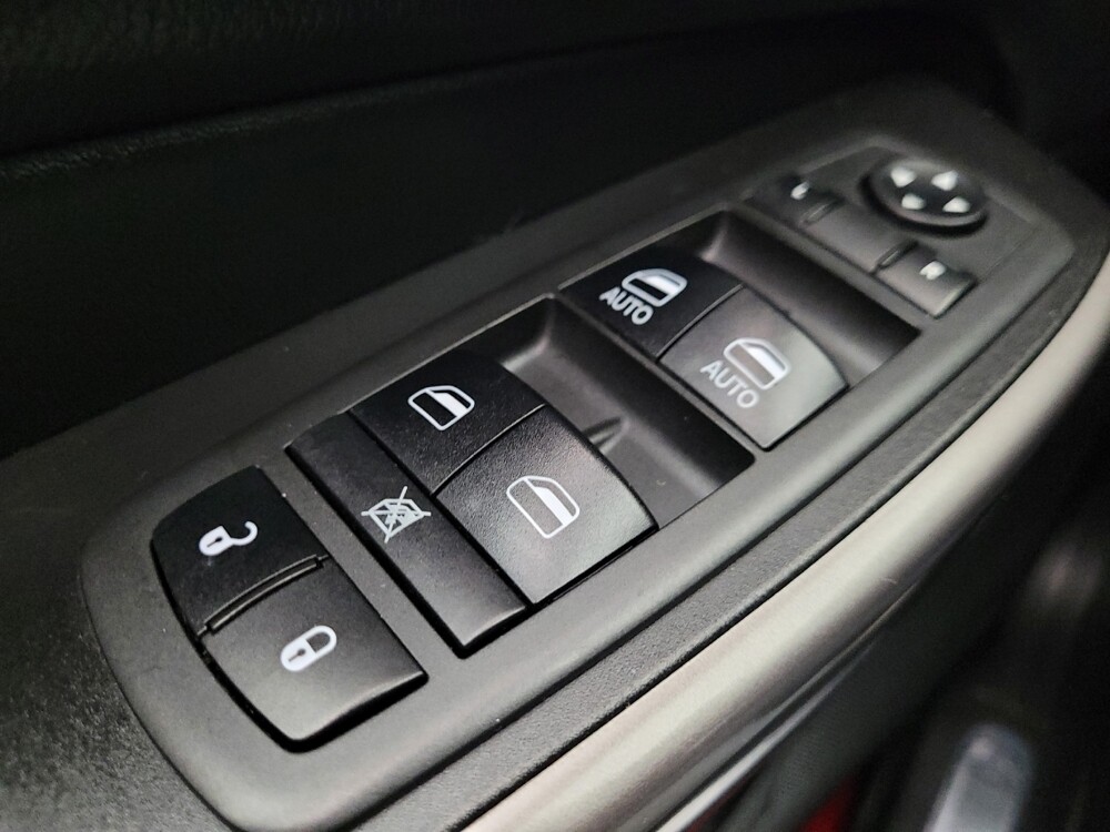 2019 Jeep Cherokee in Albuquerque, NM 87113 - 18085253 27