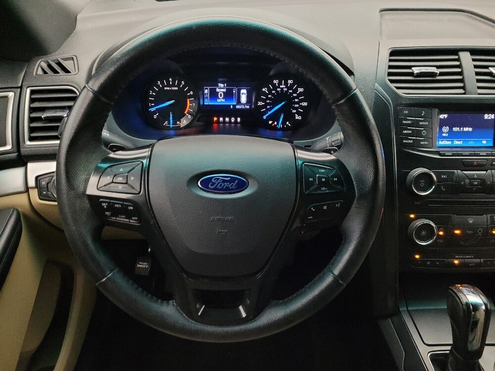 2017 Ford Explorer in Tucson, AZ 85705 - 18085256 22