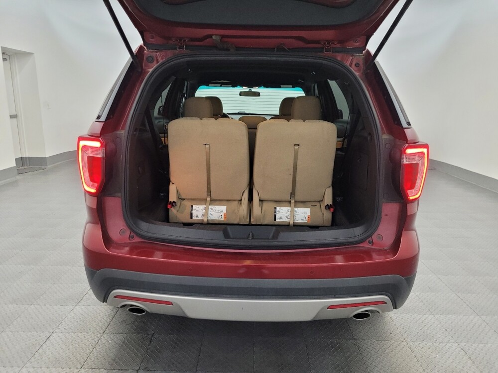 2017 Ford Explorer in Tucson, AZ 85705 - 18085256 29