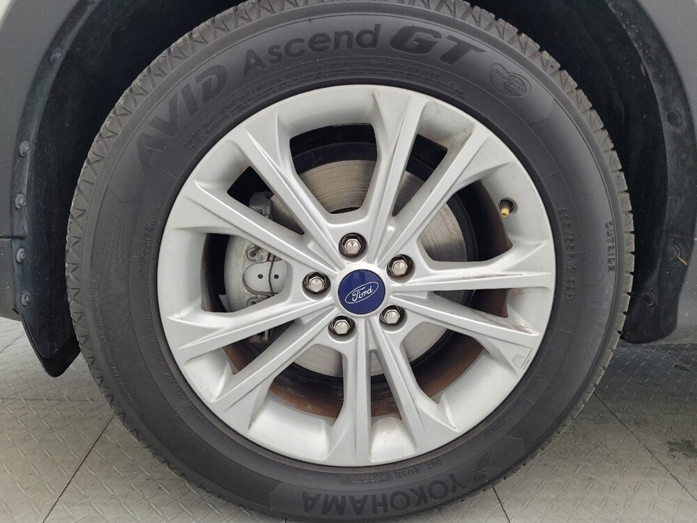 2018 Ford Escape in Bradenton, FL 34207 - 18085268 31