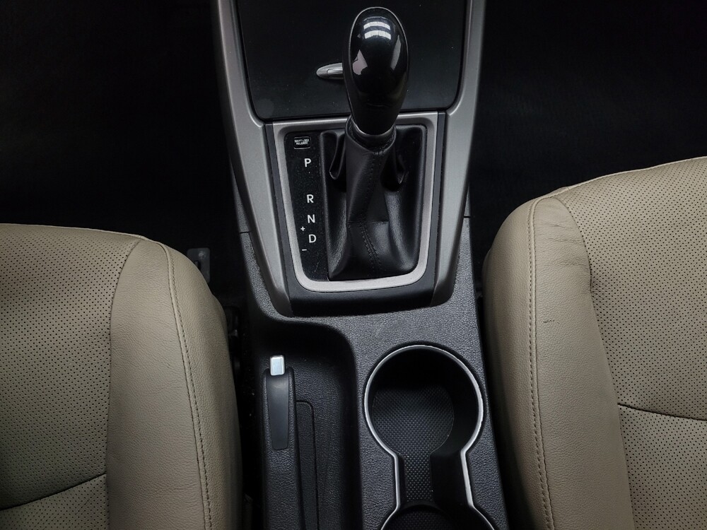 2015 Hyundai Elantra in Las Vegas, NV 89102 - 18085271 26