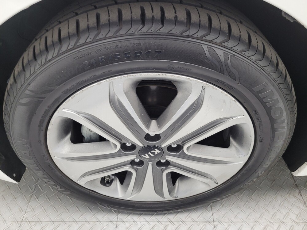 2019 Kia Optima in Las Vegas, NV 89102 - 18085274 31