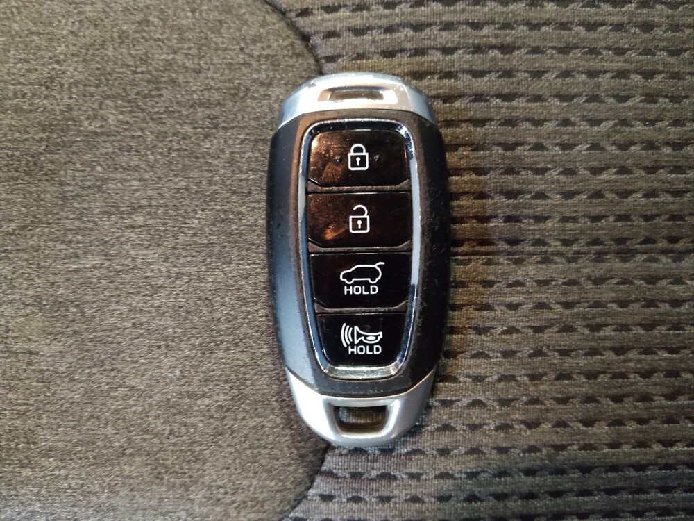 2019 Hyundai Santa Fe in Winston-Salem, NC 27103 - 18085277 32