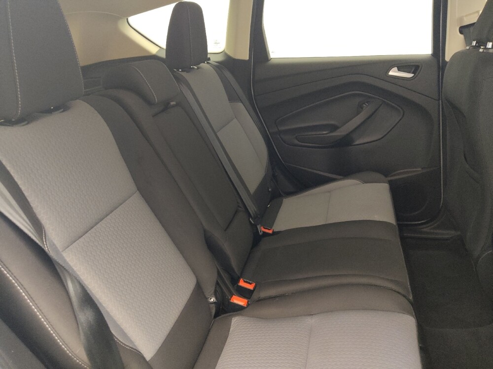 2019 Ford Escape in Gainesville, FL 32609 - 18085284 19