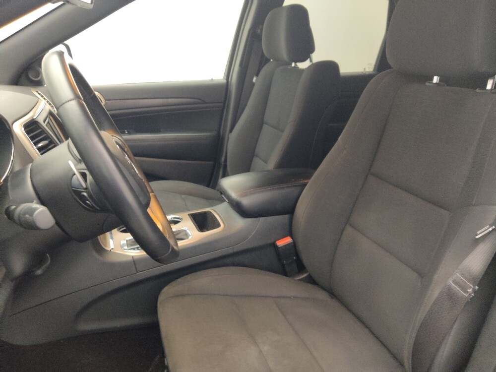 2016 Jeep Grand Cherokee in Jacksonville, FL 32210 - 18085285 17