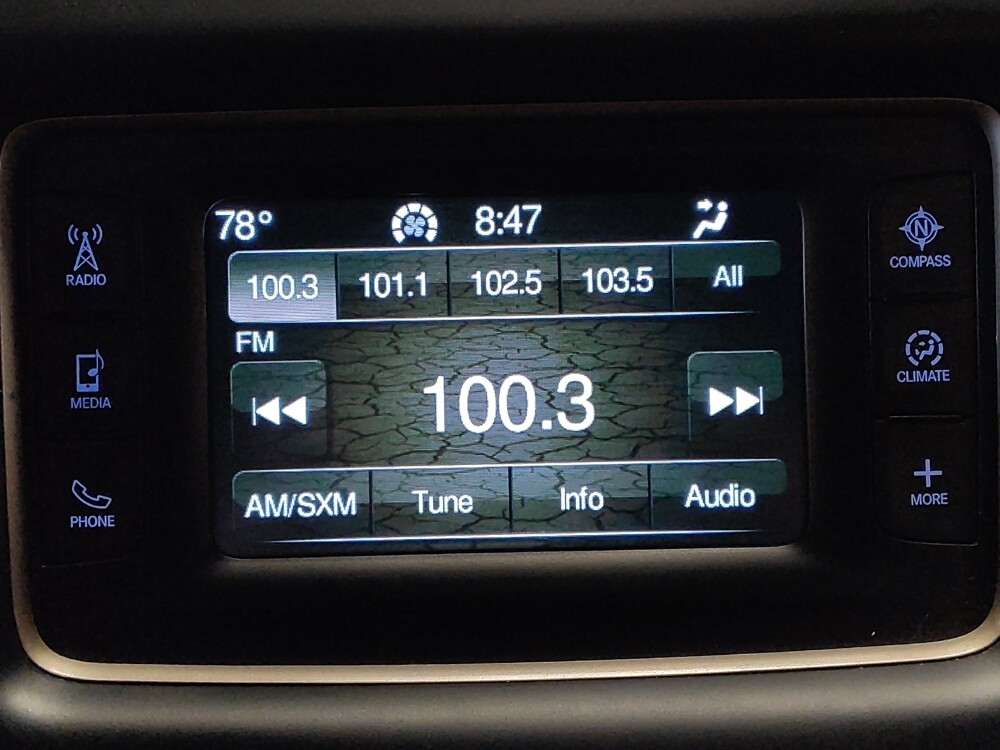 2016 Jeep Grand Cherokee in Jacksonville, FL 32210 - 18085285 25