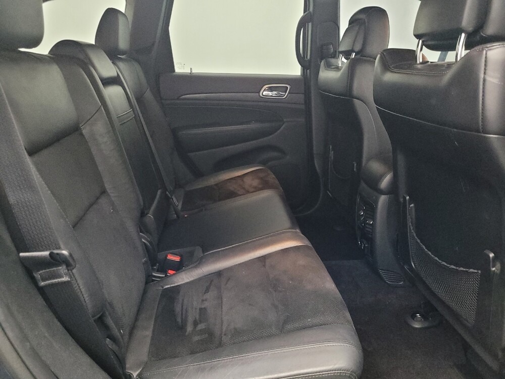 2018 Jeep Grand Cherokee in Jacksonville, FL 32210 - 18085289 19