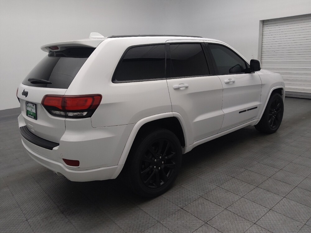 2018 Jeep Grand Cherokee in Greenville, SC 29607 - 18085294 10