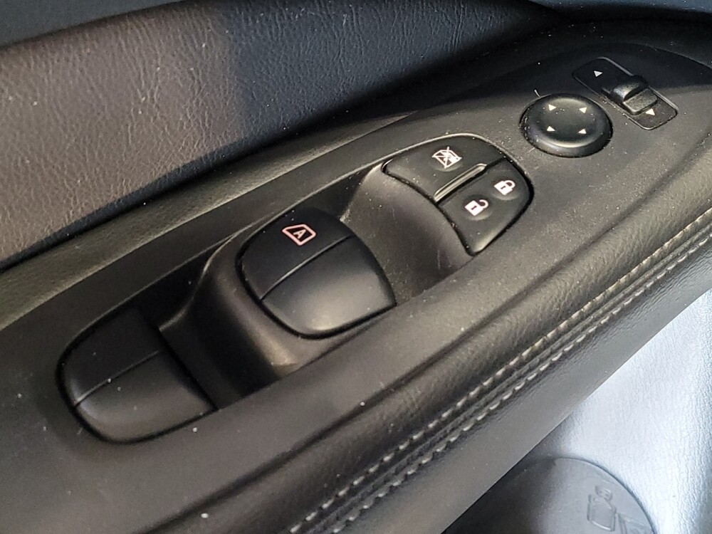 2020 Nissan Pathfinder in Jacksonville, FL 32210 - 18085295 27