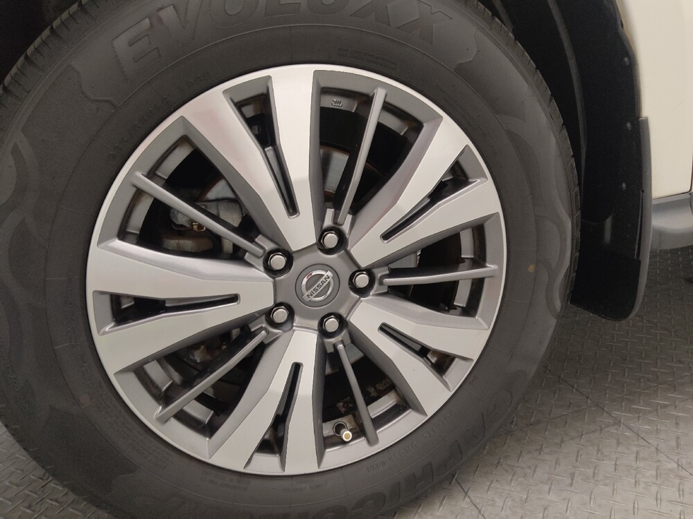 2020 Nissan Pathfinder in Jacksonville, FL 32210 - 18085295 31