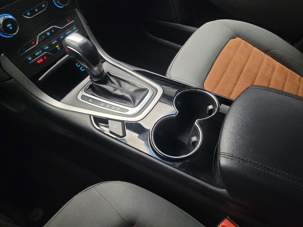 2018 Ford Edge in Pelham, AL 35124 - 18085299 26