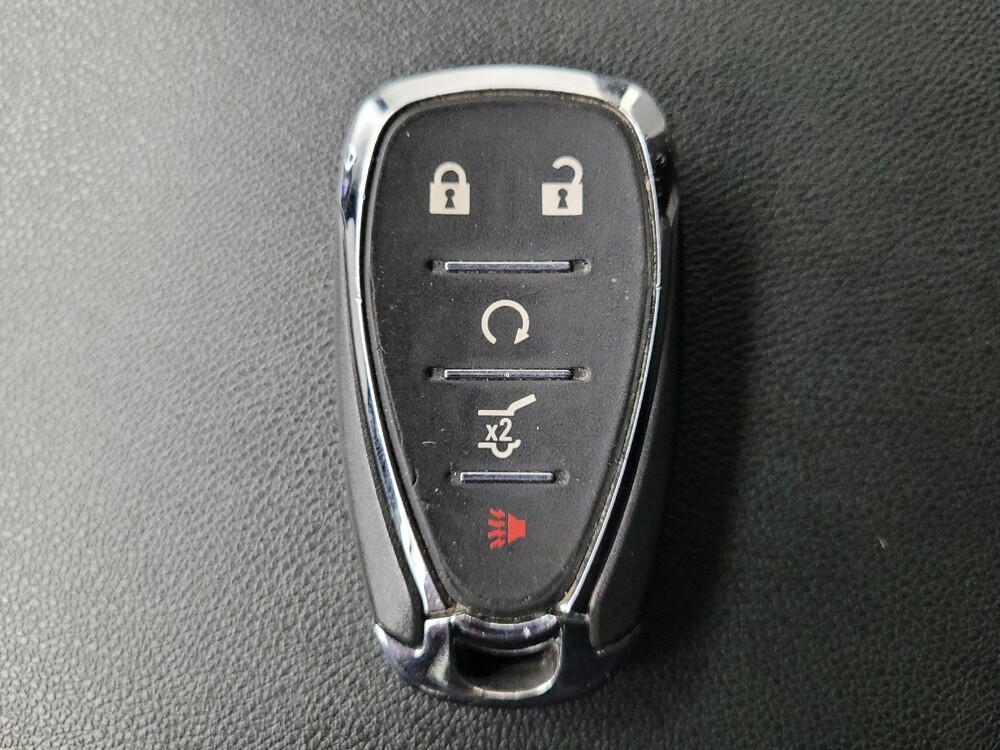 2022 Chevrolet Equinox in Winston-Salem, NC 27103 - 18085304 32