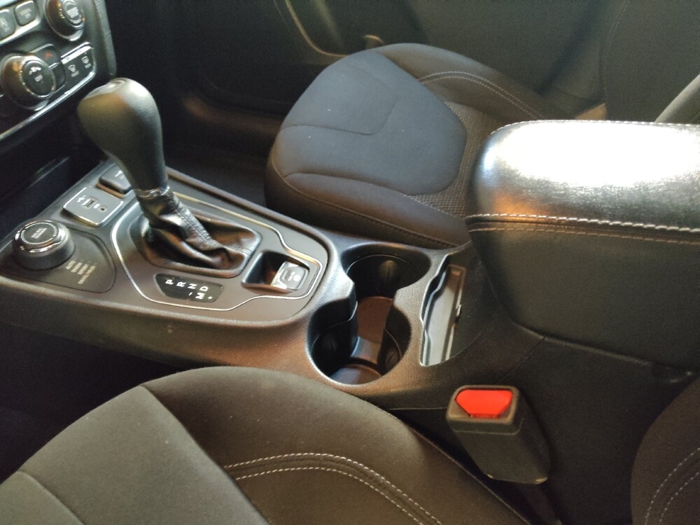 2020 Jeep Cherokee in Raleigh, NC 27604 - 18085308 26