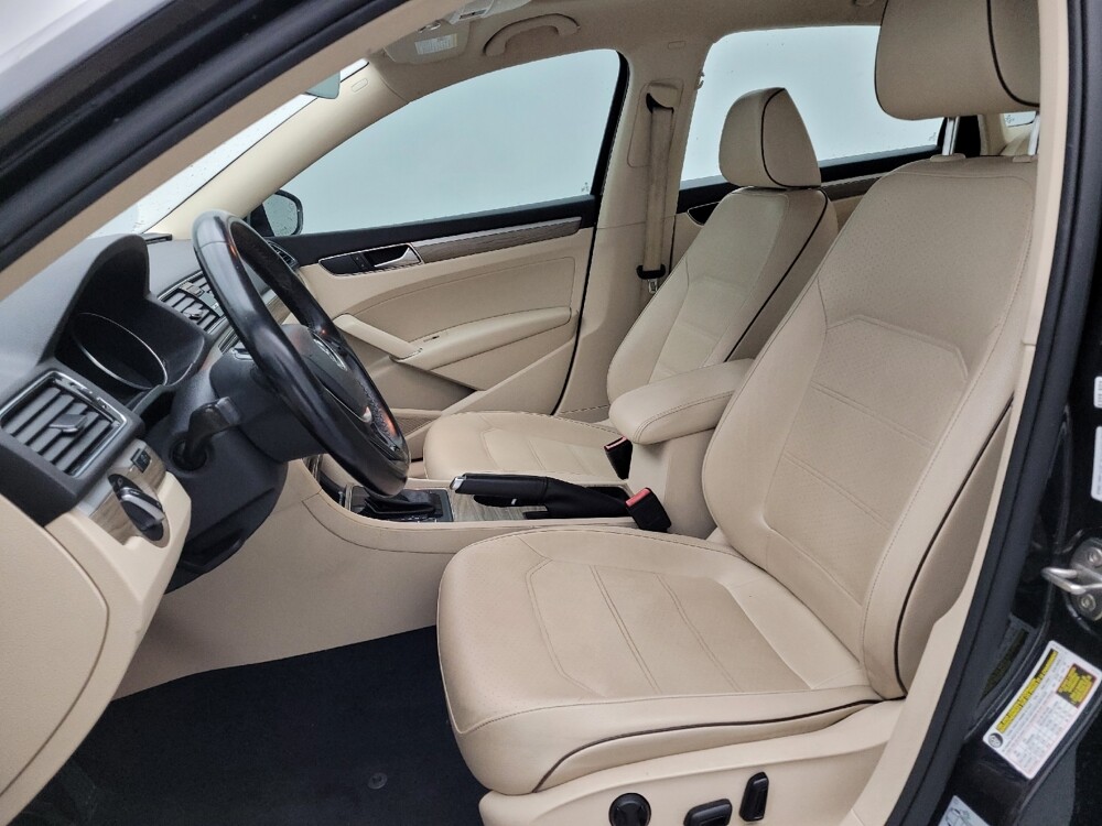 2018 Volkswagen Passat in Raleigh, NC 27604 - 18085310 17