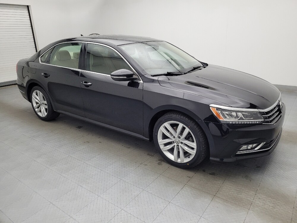2018 Volkswagen Passat in Raleigh, NC 27604 - 18085310 11
