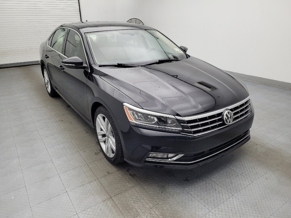 2018 Volkswagen Passat in Raleigh, NC 27604 - 18085310 13